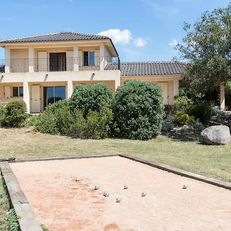 Bord De Avec Piscine Chauffée Villa